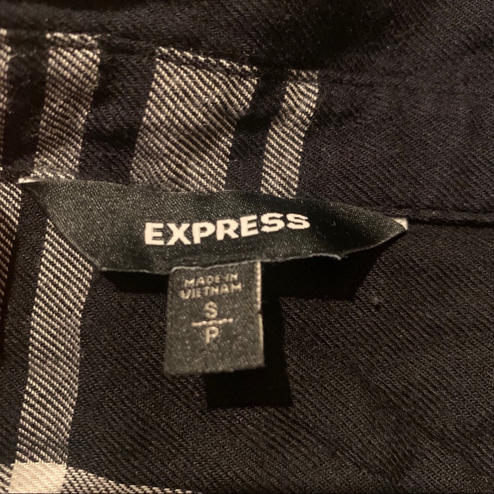 worn 1x express b&w plaid dress - Picture 4 of 4
